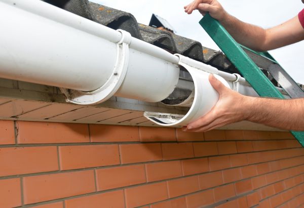 Gutter Seam Repair in Rockford