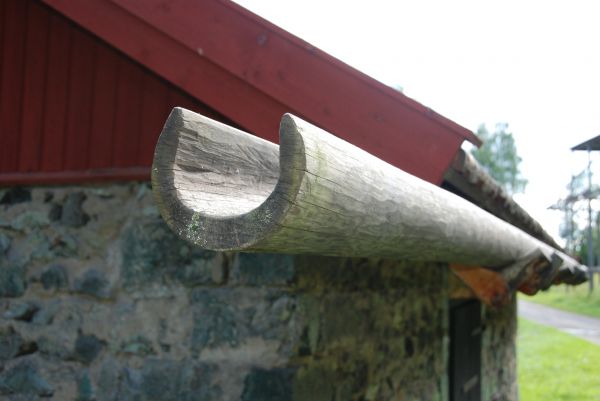 Cost of Wooden Gutter Repair in Rockford