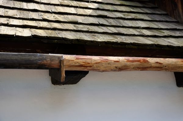 Cost of Wood Gutters Installation in Rockford